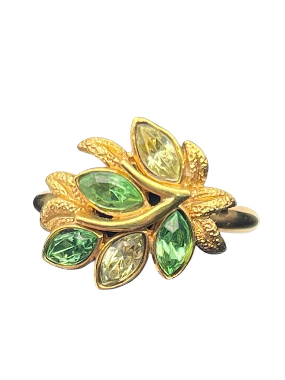 Green rhinestone leaf gold tone vintage cocktail ring size 7